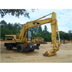 CAT M318 HYDRAULIC EXCAVATOR