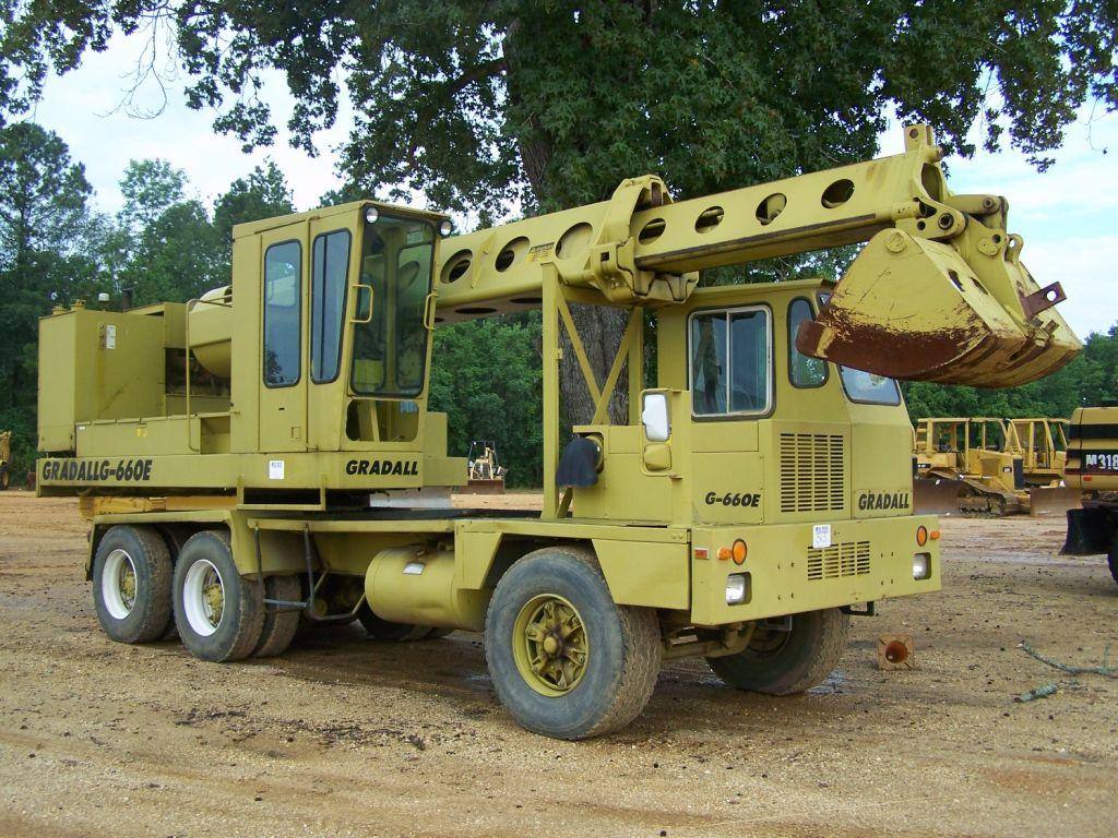 GRADALL 660E RUBBER TIRED EXCAVATOR