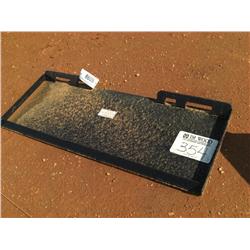UNIVERSAL MOUNT PLATE FOR SKID STEER