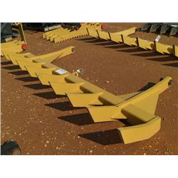 (UNUSED) 10' ROOT RAKE