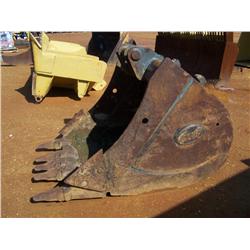 42" GEITH HD BUCKET W/TEETH & SC