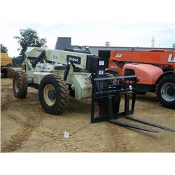 INGERSOLL-RAND VR-1044 TELESCOPIC FORKLIFT
