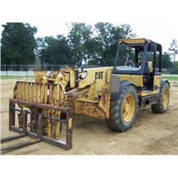 CAT TH63 TELESCOPIC FORKLIFT