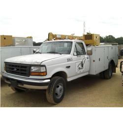 1997 FORD F SERIES S/A SERVICE TRUCK