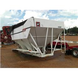 LOAD RUNNER FEED BODY W/AUGER