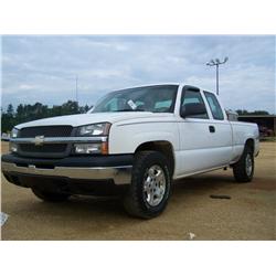 2005 CHEVROLET 4X4 EXTENDED CAB PICKUP