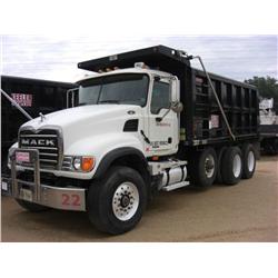 2006 MACK CV713 TRI-AXLE DUMP