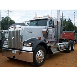 2007 KENWORTH W900L T/A TRUCK TRACTOR
