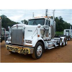 2006 KENWORTH W900 TRI-AXLE TRUCK TRACTOR