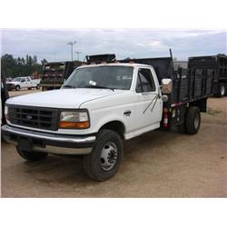 1997 FORD SUPER DUTY S/A FLATBED