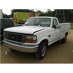 1993 FORD F250 S/A SERVICE TRUCK