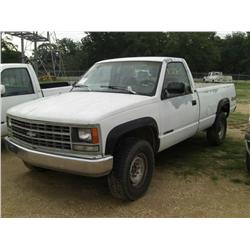 1992 CHEVROLET 2500 4X4 PICKUP