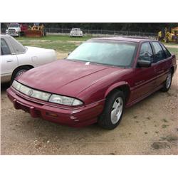 1993 PONTIAC GRAND PRIX 4 DOOR SEDAN
