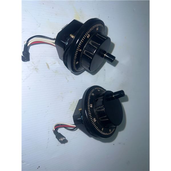 (2) Tokyo Sokuteikizai #RE45BA1R5 Manual Pulse Generators