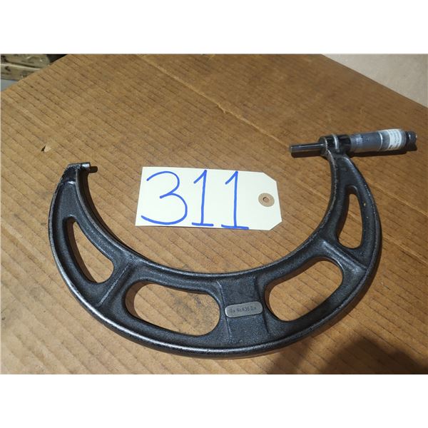 Starrett No.436 Micrometer 7"-8"