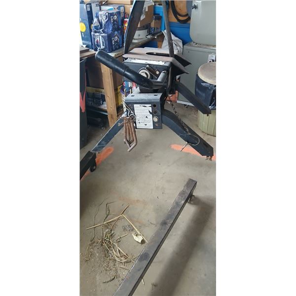 K16 fifth wheel hitch