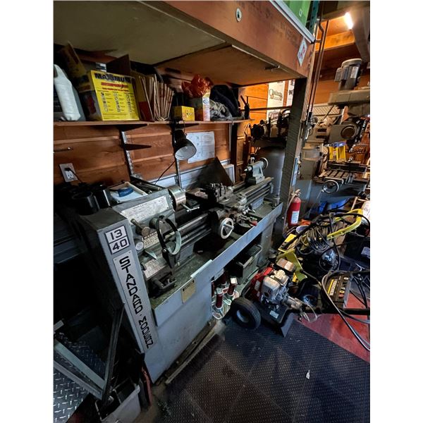Standard Modern Lathe 13" x 40" 220v 1ph