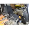 Image 2 : Yale Electric Forklift 5000lbs with charger