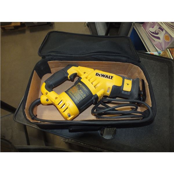 Dewalt DWE357 Sawzall