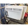 Image 1 : RCA Window Air Conditioner