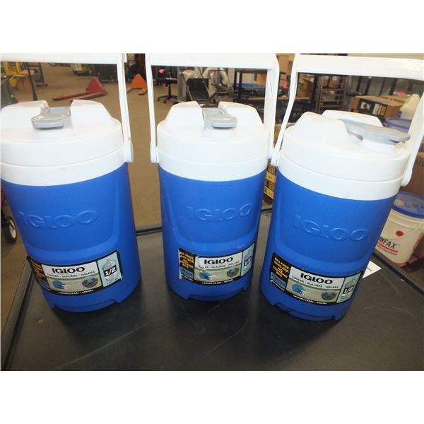 Three 1.9 Liter Igloo Drink Coolers