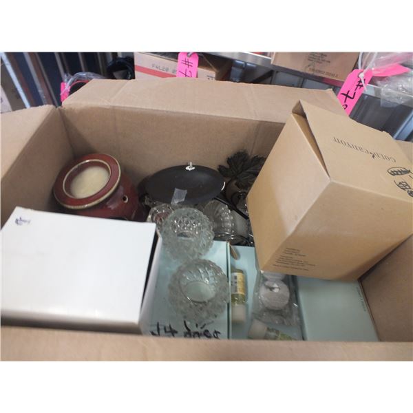 2 Boxes Of Party Lite Candles & Vase's
