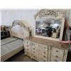 Image 1 : King Sized Bedroom Set