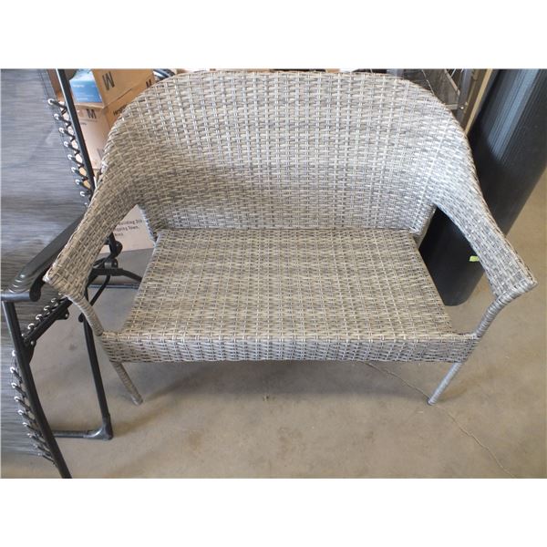 Zero Gravity Lawn Chair & Patio Bench