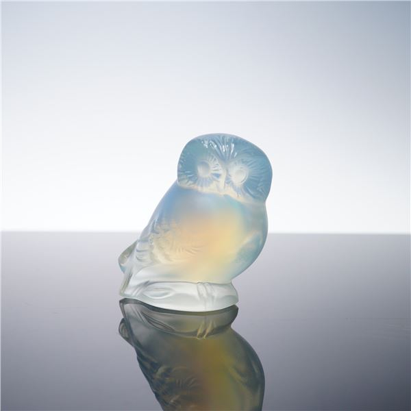 Lalique Opalescent Crystal Figurine, Nyctal Owl