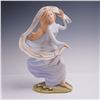 Image 1 : Goebel Porcelain Figurine Woman in Flowing Gown Ispanky