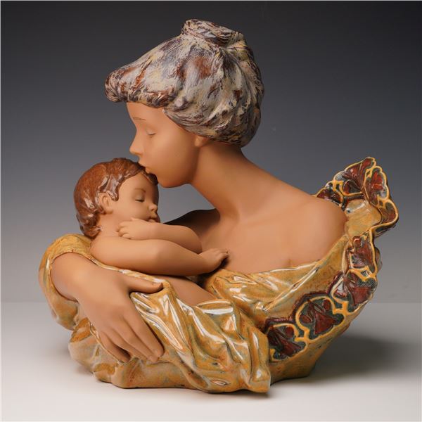 Lladro Gres Sculpture, Cherish 01012224