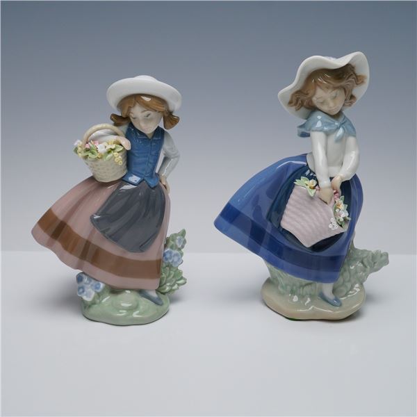 Pair of Lladro Figurines, Sweet Scent and Pretty Pickings