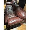 Image 3 : Ashley Furniture Pull Out Couch