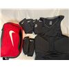 Image 1 : Nike Sporting Gear