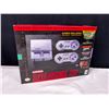 Image 1 : Super Nintendo Entertainment System Classic Edition