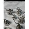 Image 3 : Miniature Metal Caricatures
