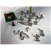 Image 7 : Miniature Metal Caricatures