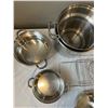 Image 2 : Assorted Cookware