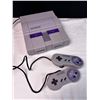 Image 1 : Super NES Control Deck & Controllers