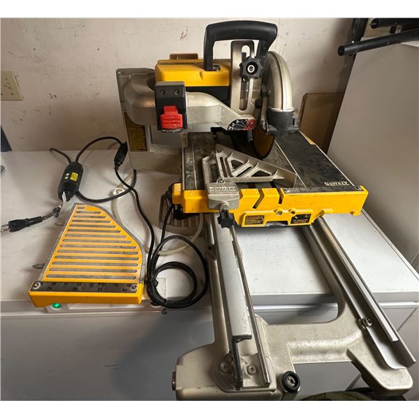 DeWalt Tile Saw