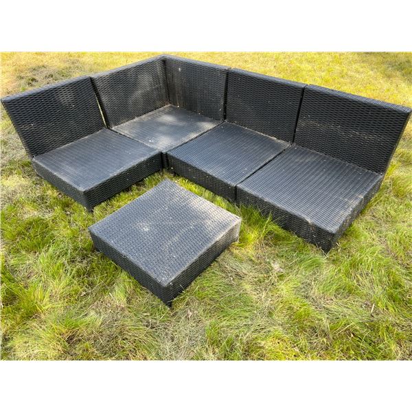 CabanaCoast Outdoor Sectional
