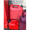 Image 3 : Jerry Cans