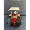 Image 2 : Die Cast International Farmall 826 Tractor Model