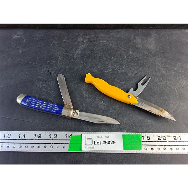 (2) Folding Knives/Multi Tools