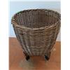 Image 5 : *Woven Basket - 22" High x 19' Dia - Pickup Preferred