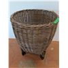 Image 7 : *Woven Basket - 22" High x 19' Dia - Pickup Preferred