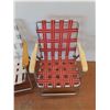 Image 3 : **(2) Vintage Foldable Outdoor Chairs - As Is  -  PICK UP