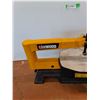 Image 2 : *Canwood 16'' Variable Speed Scroll Saw - As Is CANNOT SHIP