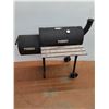 Image 1 : * Weber Charcoal BBQ - Some Wear - CANNOT SHIP - 46" x 42" x 20"