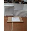 Image 1 : * Childs Crib - Appears All There - CANNOT SHIP